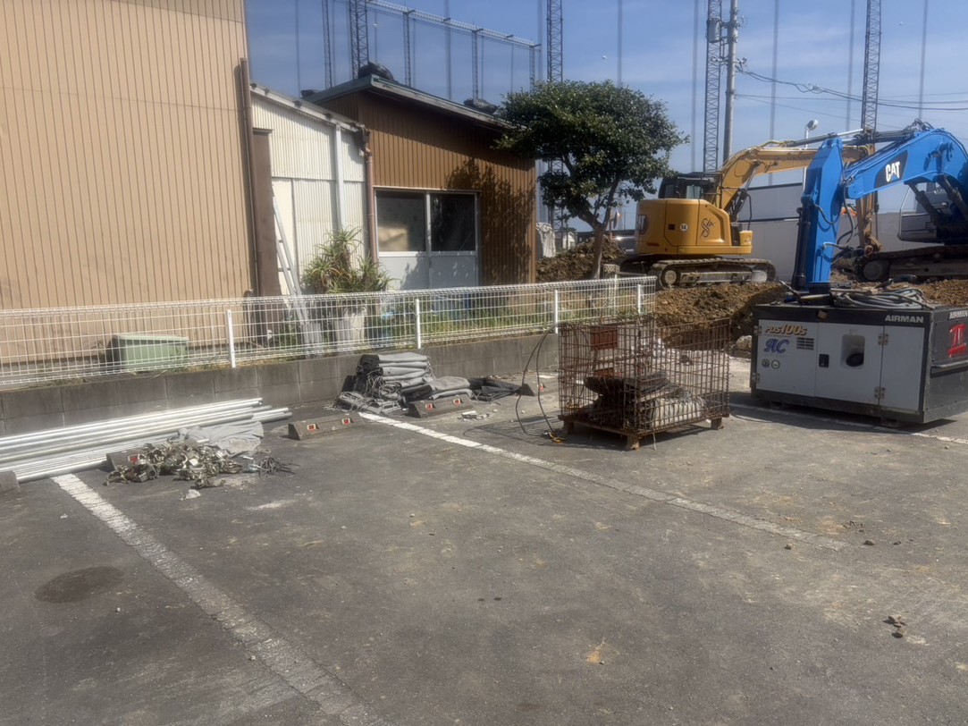 浜松市中央区安松町 本足場の解体の様子2