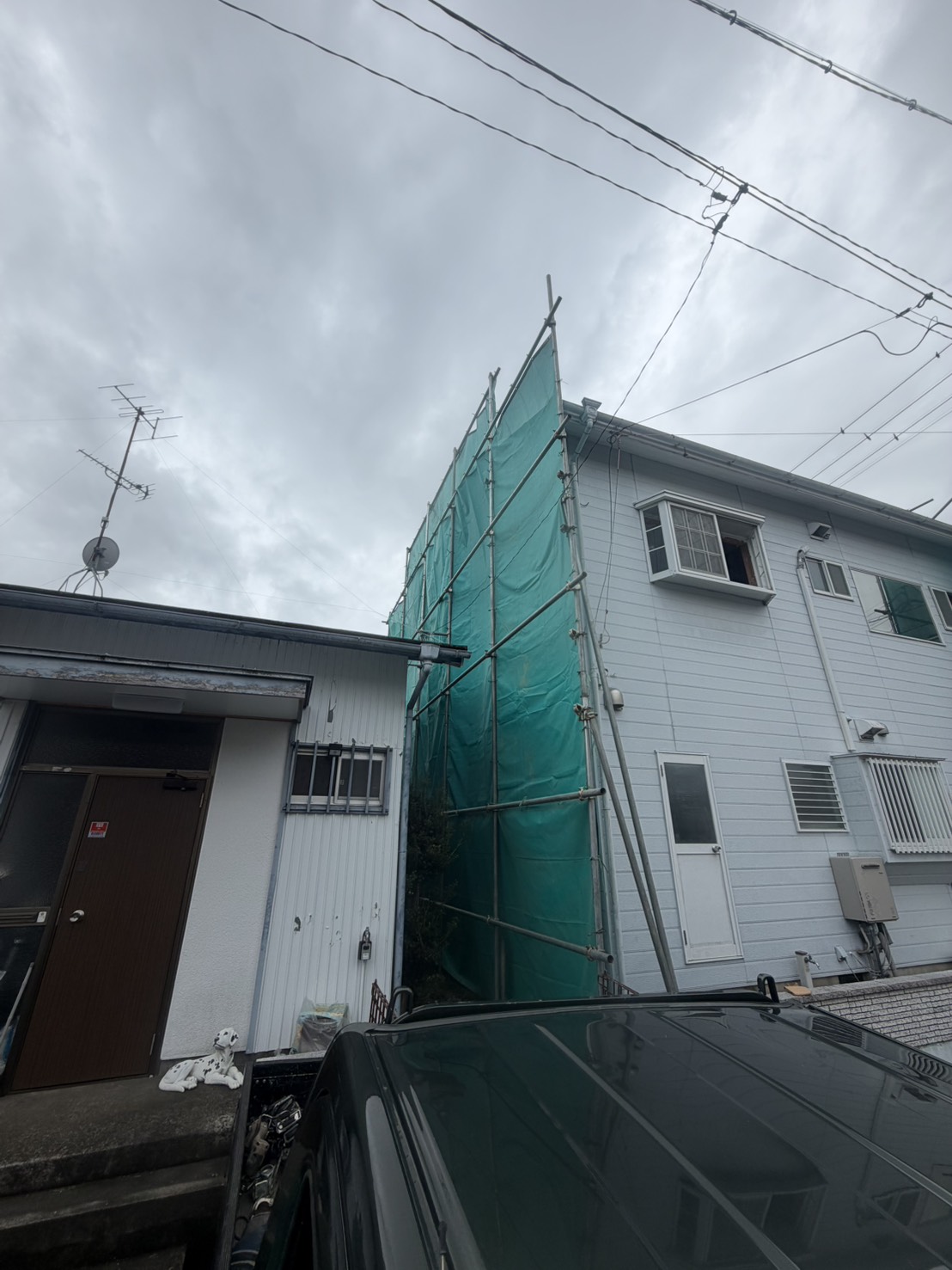 浜松市中央区佐鳴台 メッシュシート設置の様子1