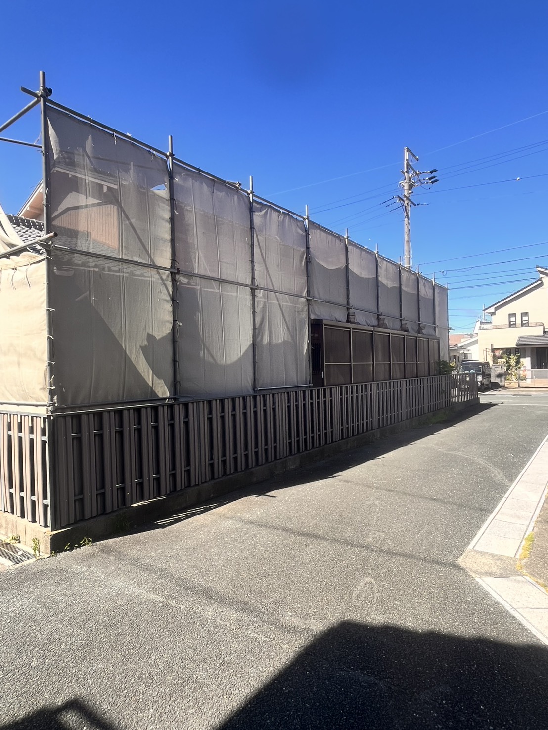 メッシュシート設置完了時の様子